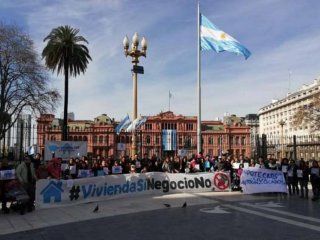 hipotecados uva marcharan a plaza de mayo para exigir una solucion de fondo a su drama hipotecados uva marcharan a plaza de mayo para exigir una solucion de fondo a su drama