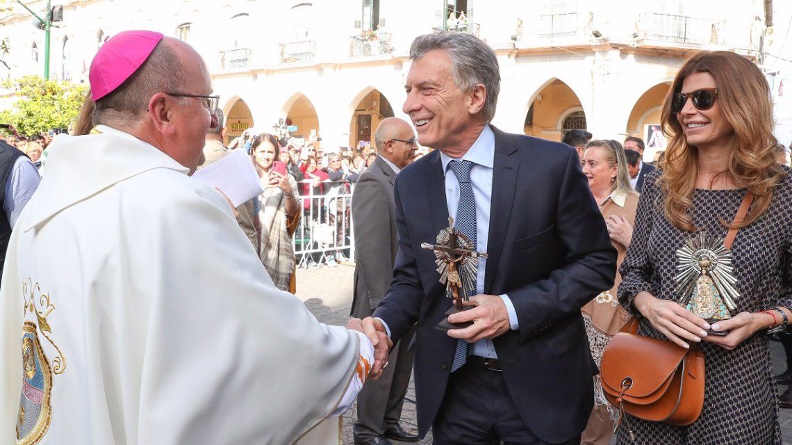 El arzobispo de Salta a Macri: Llevate el rostro de los pobres