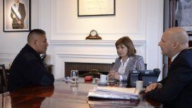 Bullrich recibió a Chocobar que espera el inicio de su juicio por homicidio agravado Bullrich recibió a Chocobar que espera el inicio de su juicio por homicidio agravado