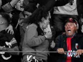 Omar tiene 78 años y viajó 40 horas en micro para ver a su Colón de Santa Fe ser finalista de la Sudamericana Omar tiene 78 años y viajó 40 horas en micro para ver a su Colón de Santa Fe ser finalista de la Sudamericana