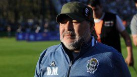 Maradona le pidió perdón a los hinchas tras una nueva derrota de Gimnasia: Con River no se puede Maradona le pidió perdón a los hinchas tras una nueva derrota de Gimnasia: Con River no se puede