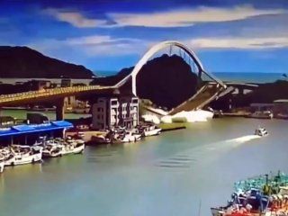 video: un puente colapso en taiwan y aplasto a varios barcos pesqueros video: un puente colapso en taiwan y aplasto a varios barcos pesqueros