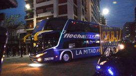 VIDEO: Así fue el ingreso del plantel de Boca al estadio Monumental VIDEO: Así fue el ingreso del plantel de Boca al estadio Monumental