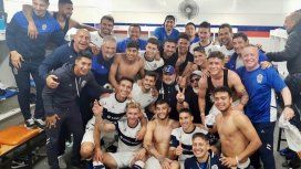 Los jugadores de Gimnasia festejaron en el vestuario Los jugadores de Gimnasia festejaron en el vestuario