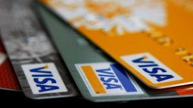 Buscan bajar las comisiones de tarjetas de débito y crédito Buscan bajar las comisiones de tarjetas de débito y crédito