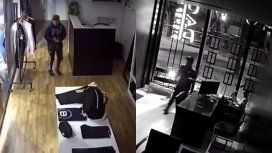 Los locales de ropa fueron los más afectados Los locales de ropa fueron los más afectados