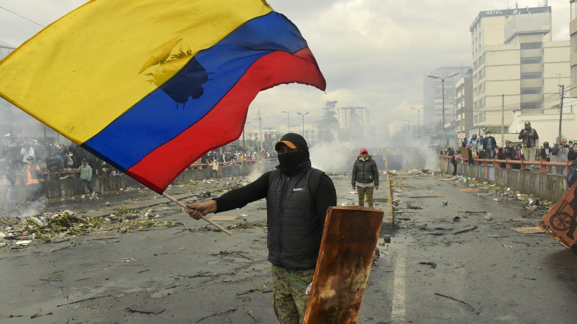 Ecuador: Lenín Moreno deroga el ajuste tras 12 días de protestas