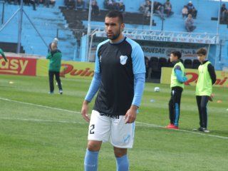 conmocion en temperley: internaron al defensor enzo baglivo tras un accidente automovilistico conmocion en temperley: internaron al defensor enzo baglivo tras un accidente automovilistico