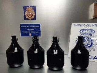secuestraron en madrid mas de 20 litros de extasis que traian hacia argentina secuestraron en madrid mas de 20 litros de extasis que traian hacia argentina