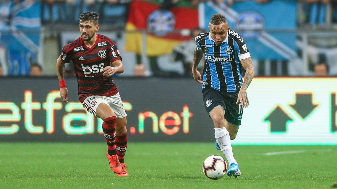 Flamengo vs. Gremio por la semifinal de la Copa ...