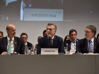 Federico Sturzenegger, Mauricio Macri y Nicolás Dujovne Federico Sturzenegger, Mauricio Macri y Nicolás Dujovne