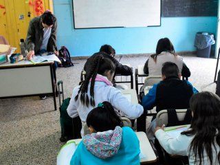 un estudio comprobo que la cantidad de alumnos en una clase no define el nivel de aprendizaje un estudio comprobo que la cantidad de alumnos en una clase no define el nivel de aprendizaje