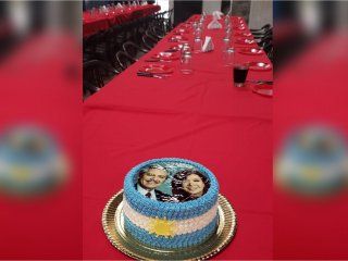 asado y torta: un empresario hizo una mega fiesta para todos sus empleados por el triunfo de alberto fernandez asado y torta: un empresario hizo una mega fiesta para todos sus empleados por el triunfo de alberto fernandez
