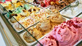 ¿Cuántas calorías tiene un cuarto de helado? ¿Cuántas calorías tiene un cuarto de helado?