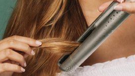Una joven de 17 años murió electrocutada al intentar usar una planchita de pelo Una joven de 17 años murió electrocutada al intentar usar una planchita de pelo
