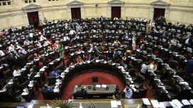El Gobierno pospuso para este martes el envío al Congreso de la Emergencia Económica El Gobierno pospuso para este martes el envío al Congreso de la Emergencia Económica