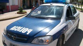 Mataron a una joven de un balazo delante de su novio para robarles el auto Mataron a una joven de un balazo delante de su novio para robarles el auto