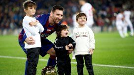 Messi llegó a Rosario para pasar las fiestas con su familia Messi llegó a Rosario para pasar las fiestas con su familia