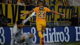 El festejo de Sebastián Ribas tras derrotar la valla de Esteban Andrada El festejo de Sebastián Ribas tras derrotar la valla de Esteban Andrada