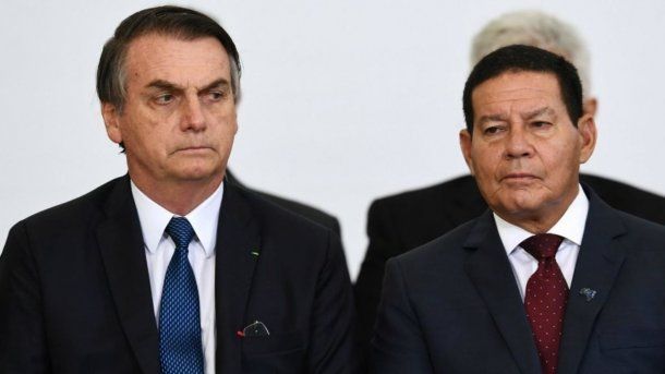 Jair Bolsonaro, presidente de Brasil y Hamilton Mourao, su vice