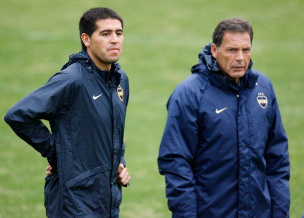 Juan Román Riquelme y Miguel Ángel Russo