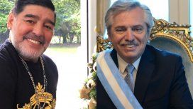 Maradona habló con Alberto: Nuestra lucha no es por los dólares sino por el pan Maradona habló con Alberto: Nuestra lucha no es por los dólares sino por el pan