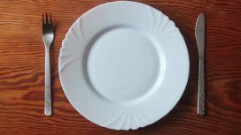 Probaron comer sólo la canasta básica pero debieron abandonar por las secuelas que les generó Probaron comer sólo la canasta básica pero debieron abandonar por las secuelas que les generó