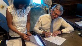 Suspenden el régimen que impuso Macri para mantener jerárquicos estatales por cinco años Suspenden el régimen que impuso Macri para mantener jerárquicos estatales por cinco años
