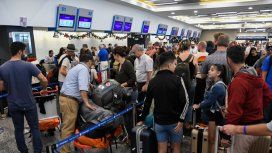 Suspendieron vuelos en Aeroparque por el mal tiempo en la Ciudad Suspendieron vuelos en Aeroparque por el mal tiempo en la Ciudad