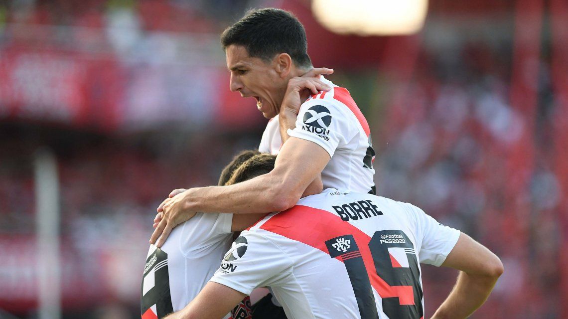 Con dos goles de Borré, River le ganó al Independiente de Pusineri en Avellaneda
