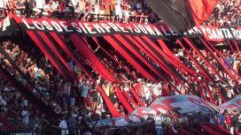 Barras apretaron al plantel de Colón antes de la reanudación de la Superliga Barras apretaron al plantel de Colón antes de la reanudación de la Superliga