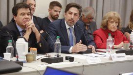Este jueves, el Gobierno y los sindicatos retoman la paritaria nacional docente Este jueves, el Gobierno y los sindicatos retoman la paritaria nacional docente