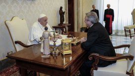 Alberto Fernández se reunió con el papa Francisco en el Vaticano Alberto Fernández se reunió con el papa Francisco en el Vaticano