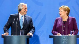 Alberto Fernández viaja a Madrid después de conseguir el respaldo de Merkel en Berlín Alberto Fernández viaja a Madrid después de conseguir el respaldo de Merkel en Berlín