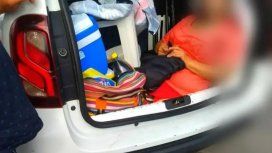 Insólito: un argentino llevaba a la suegra en el baúl rumbo a Florianópolis Insólito: un argentino llevaba a la suegra en el baúl rumbo a Florianópolis