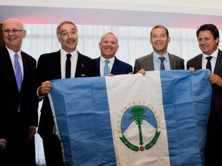 gutierrez inauguro el hotel hilton en neuquen y participo de la entrega de garden tower residences gutierrez inauguro el hotel hilton en neuquen y participo de la entrega de garden tower residences