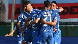 Vélez se floreó ante Arsenal en Sarandí Vélez se floreó ante Arsenal en Sarandí