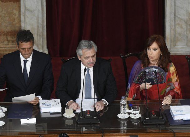 El presidente Alberto Fernández anunció la medida sobre la AFI publicada este jueves en el Boletín Oficial durante la apertura de sesiones extraordinarias