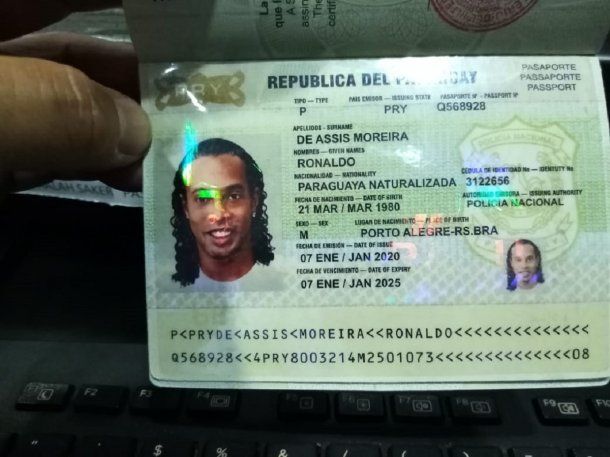 Medios paraguayos difundieron este supuesto pasaporte falso de Ronaldinho