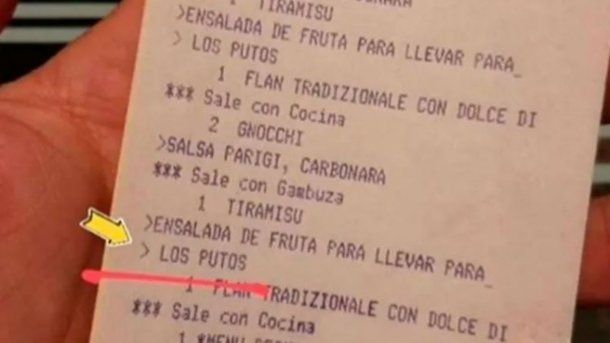 "Ensalada de fruta para llevar para los putos", dice el ticket que le entregaron a una pareja gay de Córdoba que intentaba pasar un momento agradable y fueron agredidos en un nuevo caso de homofobia