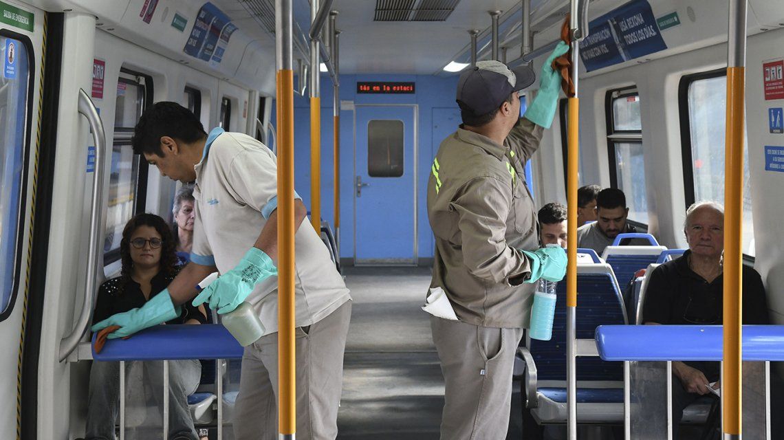 Coronavirus: el Gobierno pidió reducir al mínimo el uso del transporte público