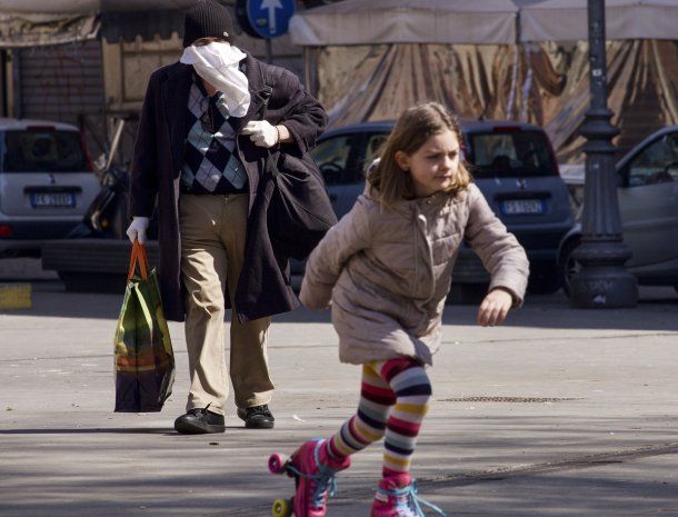 En Italia, supermercados y negocios pueden abrir de 8.30 a 19 de lunes a sábado, y hasta las 15 los domingos