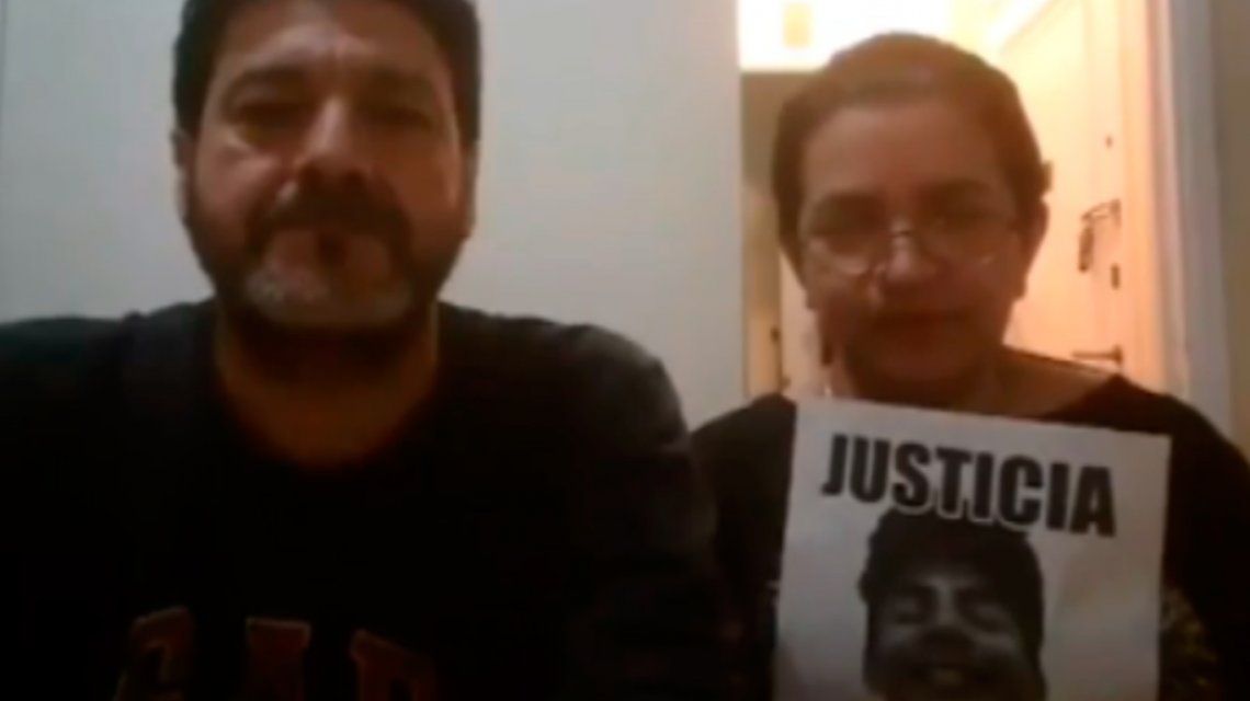 Los padres de Fernando Báez Sosa grabaron un video para oponerse a la prisión domiciliaria a los rugbiers