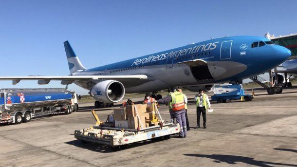 El segundo vuelo de Aerolíneas Argentinas partió este sábado rumbo a China: traerá 14 toneladas de insumos médicos para combatir al coronavirus