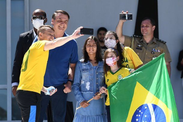 Jair Bolsonaro se mostró abiertamente en contra de la cuarentena para paliar las consecuencias del coronavirus en Brasil  