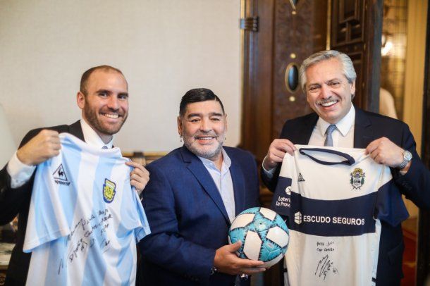 Martín Guzmán, Diego Maradona y Alberto Fernández