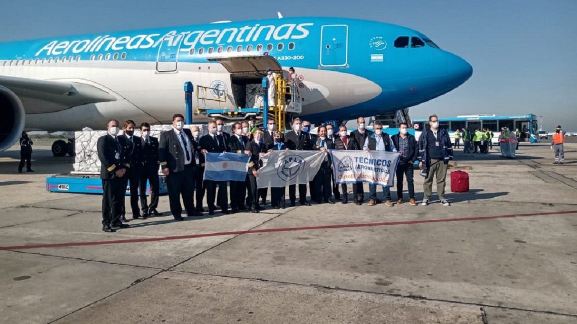 Coronavirus: Aerolíneas Argentinas pagará 50% de salarios