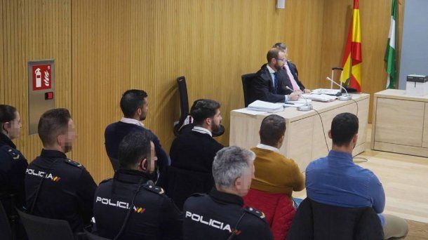 Los miembros de La Manada en la sala de la audiencia