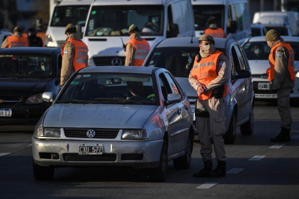 Personal de Prefectura realizó controles a los vehículos que ingresaron a la Ciudad