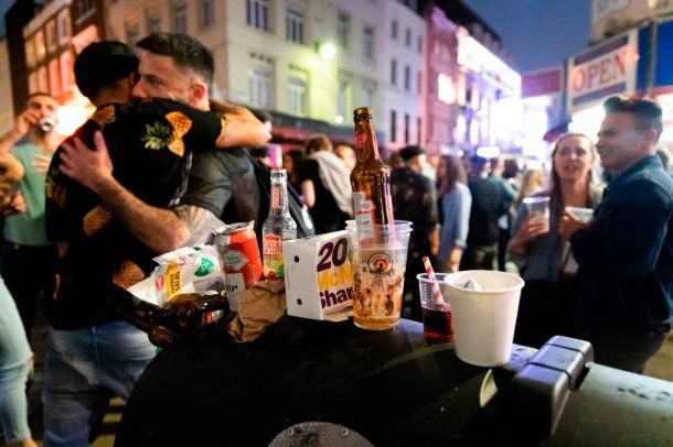 Londres: los pubs explotaron en el